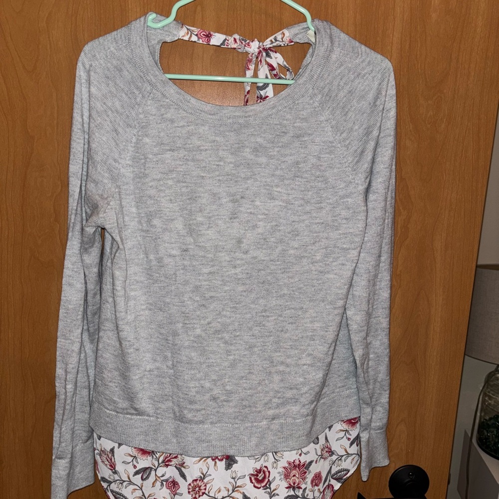 LOFT Gray and Floral Women's Sweatshirt